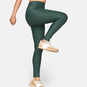 Outdoor Voices leggings